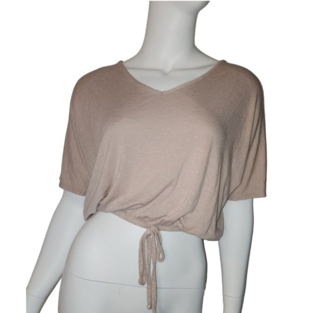 Olivia Rae Taupe V-Neck Crop Top with Tie Front Size S